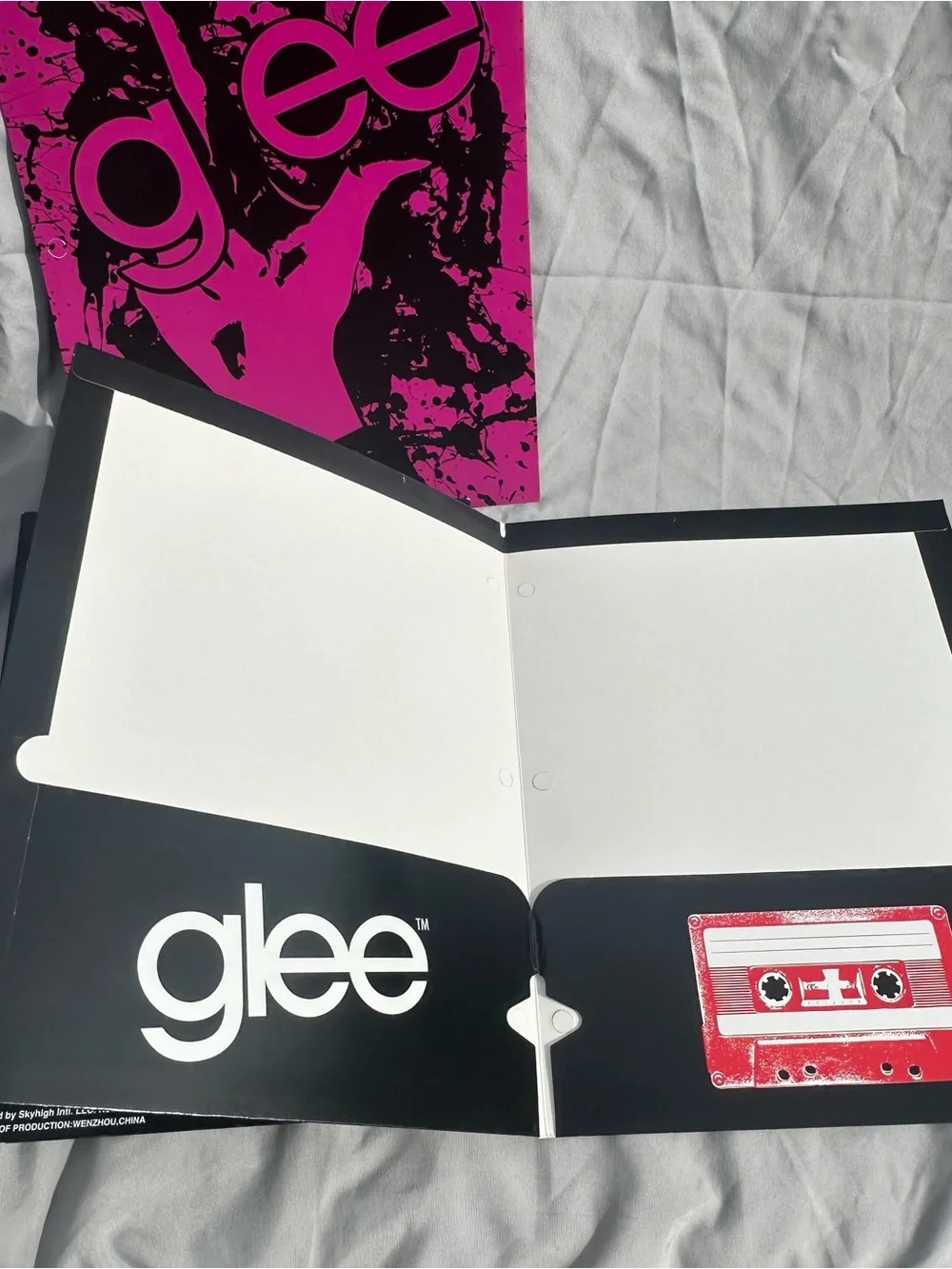 Glee Collectible Portfolio Folders set of 3 - Pink, Black, Multicolor